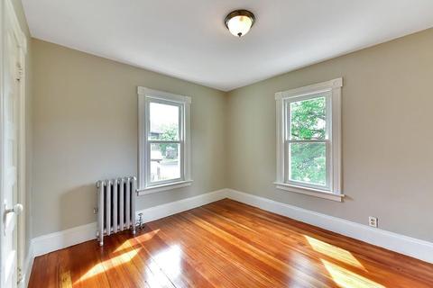 95 Lyndale St, Springfield, MA 01108 photo 16