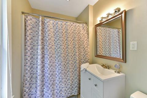 95 Lyndale St, Springfield, MA 01108 photo 20