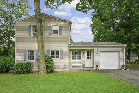 71 Cooley St, Springfield, MA 01128 photo 2
