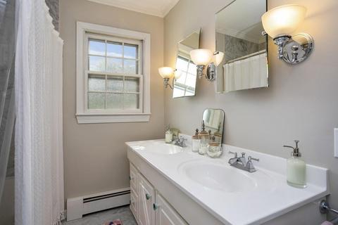 71 Cooley St, Springfield, MA 01128 photo 27