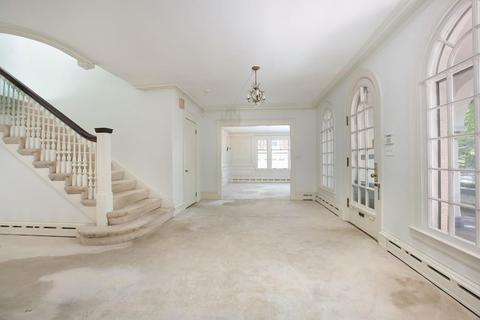 185 Dean, Brookline, MA 02445 photo 4