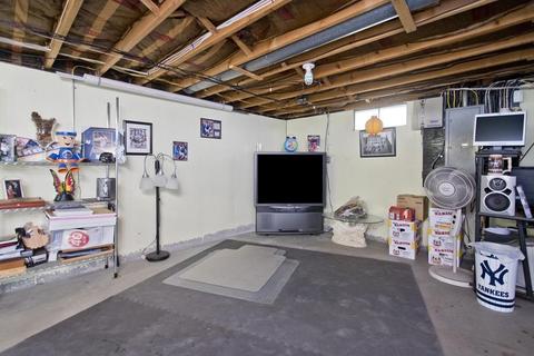 28 Silver St, Springfield, MA 01107 photo 41