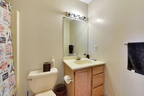 74 Temple St #4, Springfield, MA 01105 photo 13