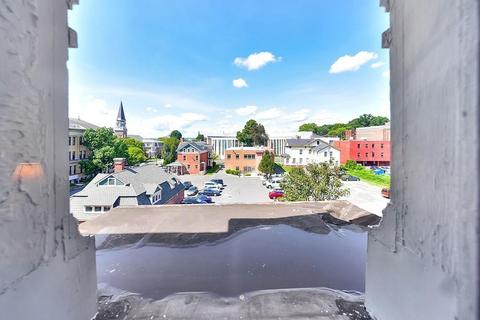 74 Temple St #4, Springfield, MA 01105 photo 14