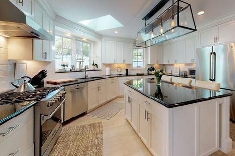 6 Abbot View Ln, Marblehead, MA 01945 photo 11