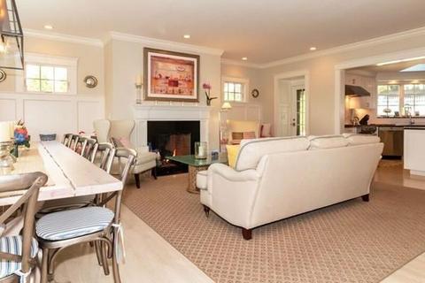 6 Abbot View Ln, Marblehead, MA 01945 photo 4