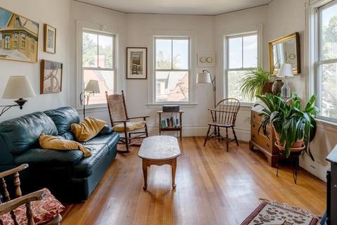 166 Walnut St #3, Brookline, MA 02445 photo 2