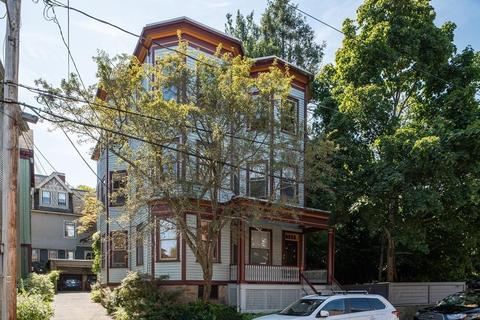 166 Walnut St #3, Brookline, MA 02445 photo 10