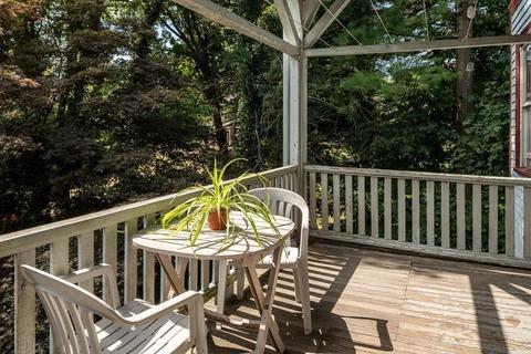 166 Walnut St #3, Brookline, MA 02445 photo 9