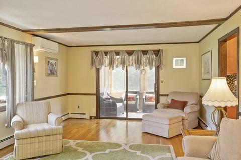 21 Crestview Dr, Millis, MA 02054 photo 8