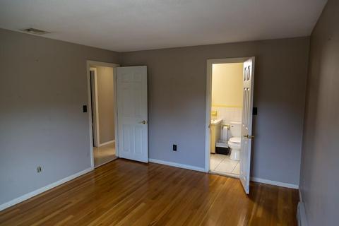 4 Joyce Rd, Peabody, MA 01960 photo 12