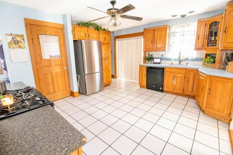 68 Ray St, Ludlow, MA 01056 photo 18