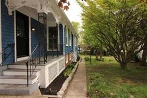 227 Grove St, Fall River, MA 02720 photo 3