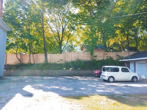 212 School St, Webster, MA 01570 photo 5