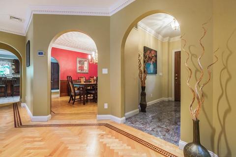 213 Mendon St, Upton, MA 01568 photo 8
