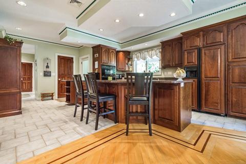 213 Mendon St, Upton, MA 01568 photo 12