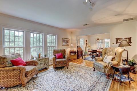 406 Main St, Barnstable, MA 02655 photo 9