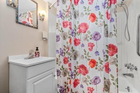 70 Sylvan St, Danvers, MA 01923 photo 11