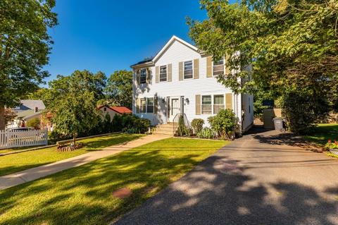 60 Birch St, Dedham, MA 02026 photo 2