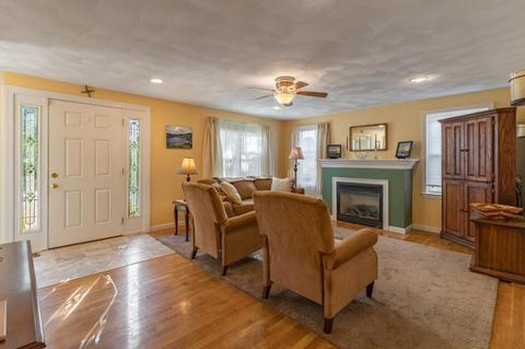 60 Birch St, Dedham, MA 02026 photo 5