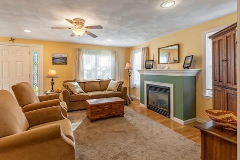 60 Birch St, Dedham, MA 02026 photo 6