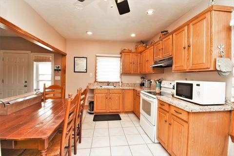 205 E Spring St, Avon, MA 02322 photo 20