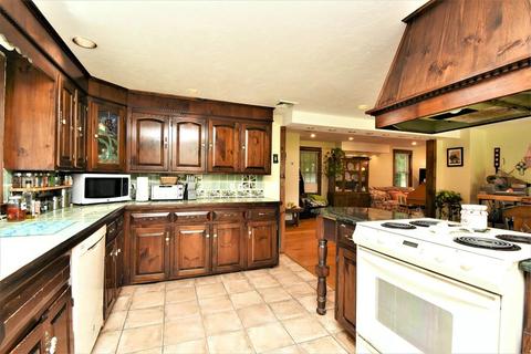 205 E Spring St, Avon, MA 02322 photo 6