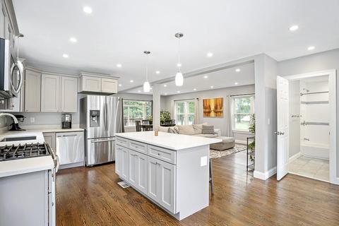 112 Parker St, Maynard, MA 01754 photo 8