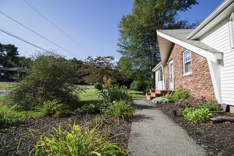84 Sunset Dr, Raynham, MA 02767 photo 6