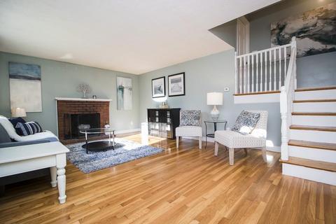84 Sunset Dr, Raynham, MA 02767 photo 11