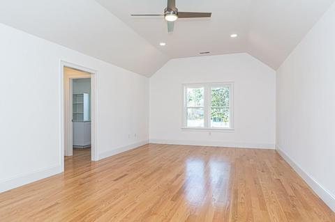 364 Lowell St, Reading, MA 01867 photo 14
