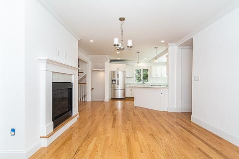 364 Lowell St, Reading, MA 01867 photo 5