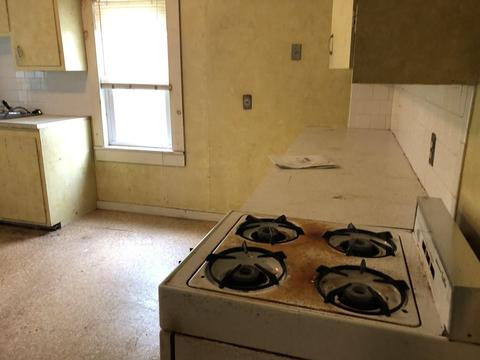 11 Percival St, Maynard, MA 01754 photo 4