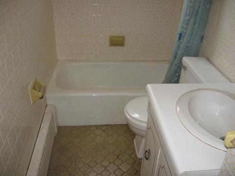 32 Bradford Ave, Fall River, MA 02721 photo 13