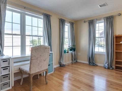 21 Maplewood Ave #D, Gloucester, MA 01930 photo 6