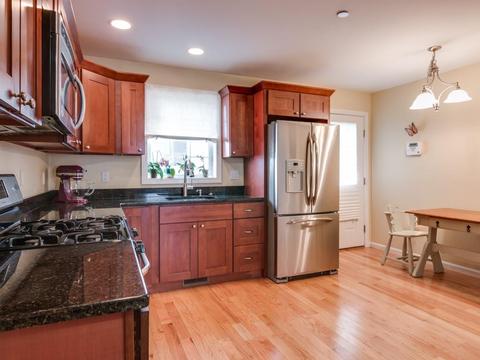21 Maplewood Ave #D, Gloucester, MA 01930 photo 1