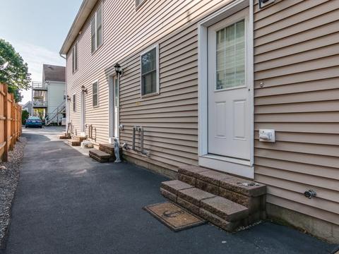 21 Maplewood Ave #D, Gloucester, MA 01930 photo 12