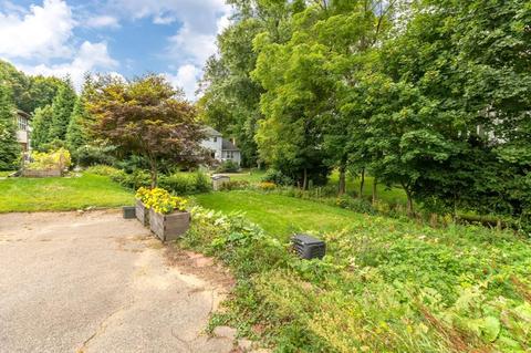 528 Great Plain Ave, Needham, MA 02492 photo 28