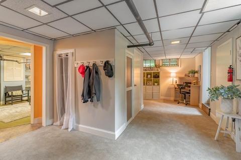 528 Great Plain Ave, Needham, MA 02492 photo 23