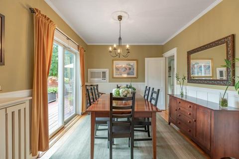 528 Great Plain Ave, Needham, MA 02492 photo 9