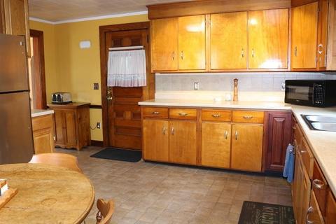 93 Jones St, Athol, MA 01331 photo 5
