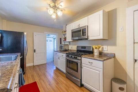 23 Hamilton St, Everett, MA 02149 photo 10