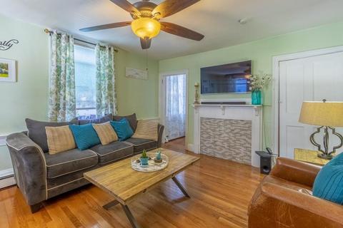 23 Hamilton St, Everett, MA 02149 photo 4