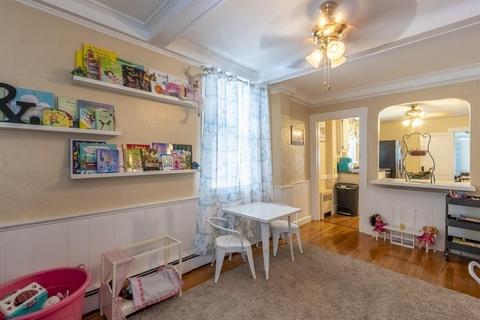 23 Hamilton St, Everett, MA 02149 photo 7