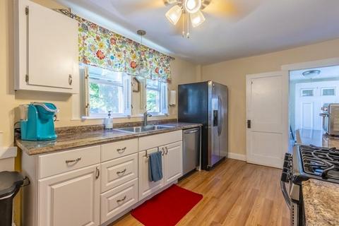 23 Hamilton St, Everett, MA 02149 photo 11