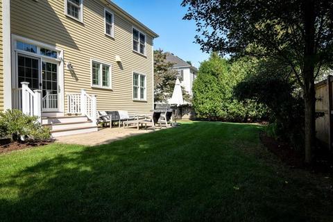 28 Thomas Rd, Wellesley, MA 02482 photo 23