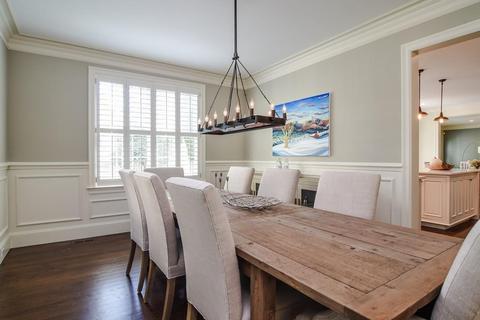 28 Thomas Rd, Wellesley, MA 02482 photo 7