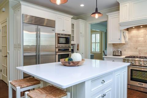 28 Thomas Rd, Wellesley, MA 02482 photo 10