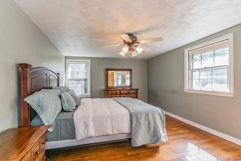 61 Donbray Rd, Springfield, MA 01119 photo 16