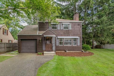 61 Donbray Rd, Springfield, MA 01119 photo 1